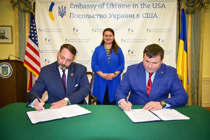 «Укроборонпром» привезет из США контракты на $2,5 млрд