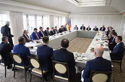Президент України провів зустріч із представниками ділових кіл США