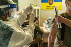  152 772 человека вакцинировано против коронавируса за минувшие сутки 