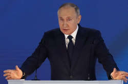 Путін назвав відносини з Україною «ненормальними і неприродними»