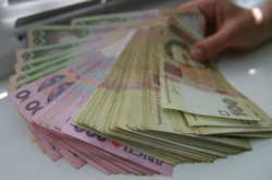 Глава Нацбанка рассказал, сколько денег «ходят» по рукам