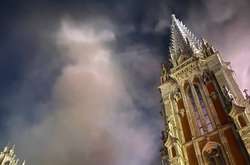 Наразі подробиці пожежі в рятувальній службі не повідомляють