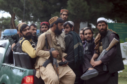 В Афганистане талибы убили беременную женщину-полицейского
