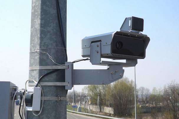 Камери на дорогах можуть опинитися поза законом. Долю «листів щастя» вирішуватиме суд
