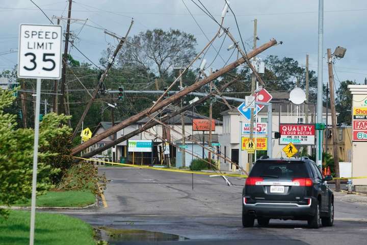 США оговтуються від урагану Іда: кількість жертв наближається до семи десятків