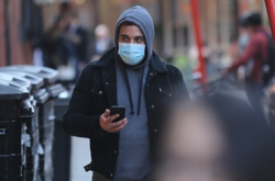 Врач рассказал, какие маски лучше всего защищают от штамма «Дельта»