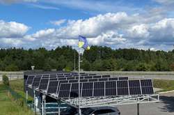 Развитие возобновляемой энергетики в Украине замедлилось из-за политических рисков и долгового кризиса