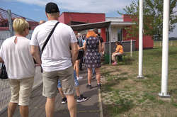  Наразі кампанія вакцинації на українсько-угорському кордоні не здійснюється 