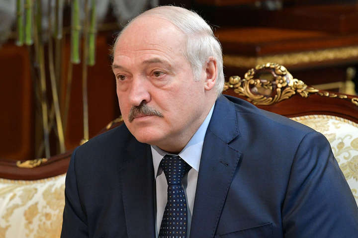 Лукашенко доказывает, что мирный протест без раскола элит не работает