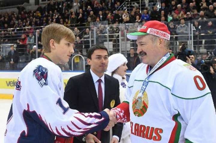 Хокейного тренера команди Лукашенка дискваліфікували на п’ять років