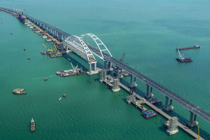 Уряд готує санкції проти Росії через будівництво Керченського моста