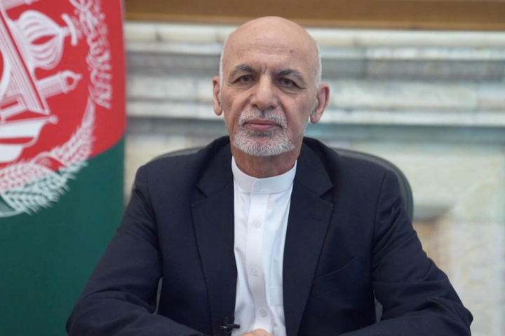 Экс-президент Афганистана извинился за побег из страны 