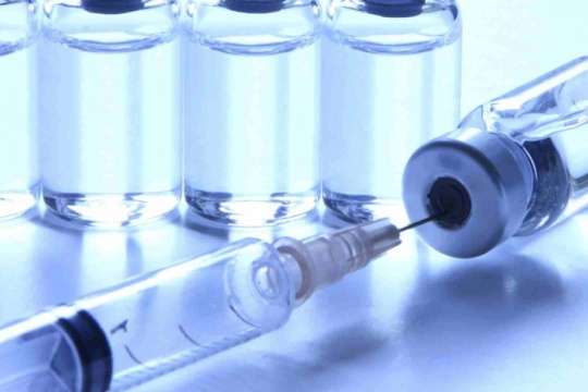 Аптеки отримають 1 млн доз вакцини проти грипу