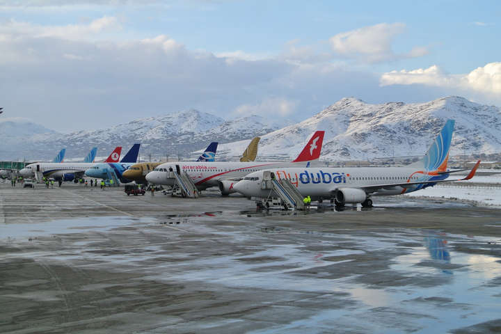 Аеропорт Кабула відновив роботу 