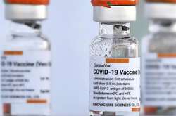 Скільки часу захищають вакцини від коронавірусу: що показало спостереження за тисячею пацієнтів?