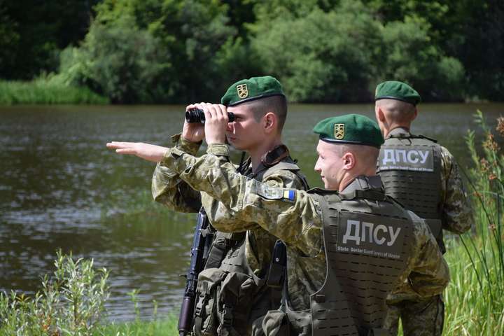 На тлі путінських військових навчань Україна посилила охорону кордону з Білоруссю
