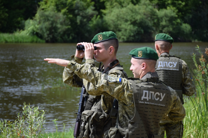На фоне путинских военных учений Украина усилила охрану границы с Беларусью