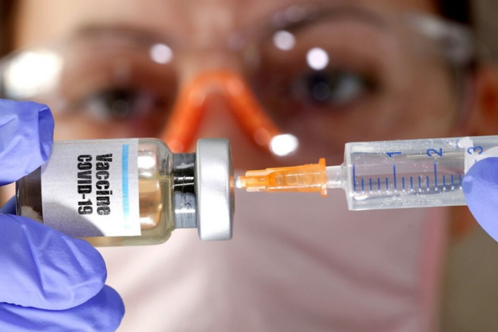 За добу в Україні вакцинували від коронавірусу майже 75 тисяч людей