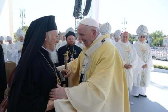 Папа Римський і Вселенський Патріарх зустрілися в Угорщині 