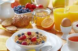 Раціон дітей має бути простим, але якісним: поради дієтологині 