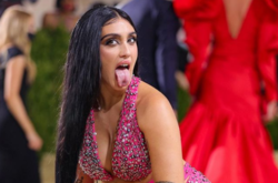 Дочь американской поп-певицы Мадонны, модель Леон Лурдес