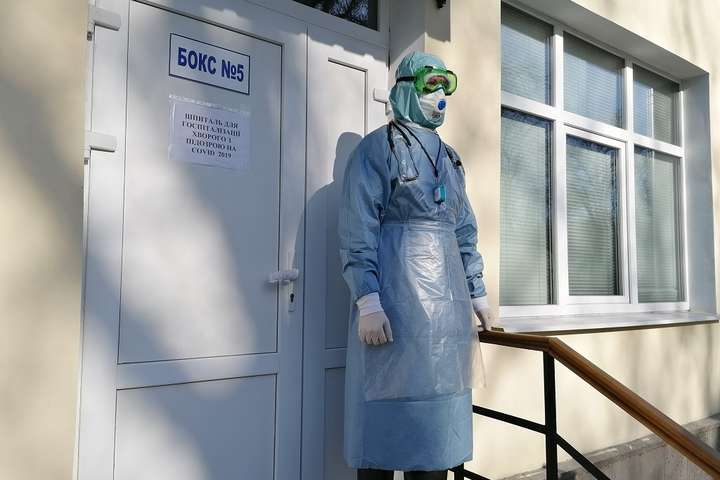 Коронавірус невпинно атакує українців. Свіжі дані станом на 15 вересня