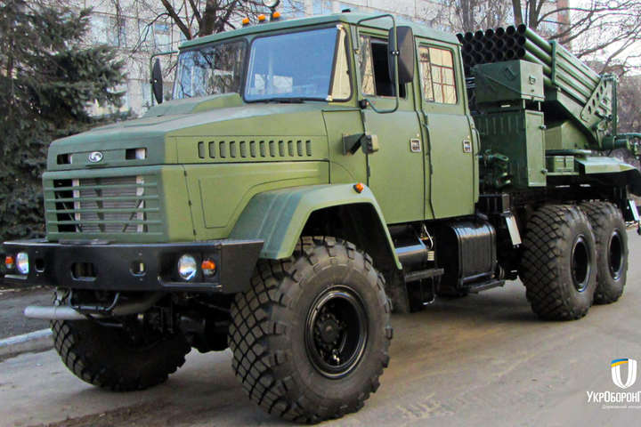 Українська армія прийняла на озброєння нову техніку (відео)
