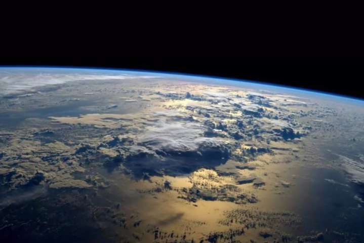 «Дірка» в озоновому шарі Землі цьогоріч більша за Антарктиду