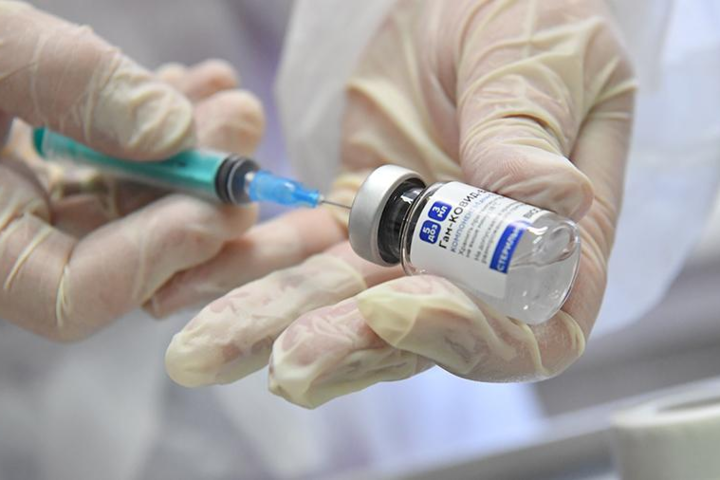 В Украине вакцинировали от Covid-19 почти 123 тысяч человек за сутки 