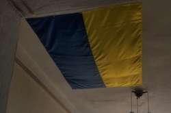  Необычный способ скрыть дырку в потолке придумали в Николаевской РГА 