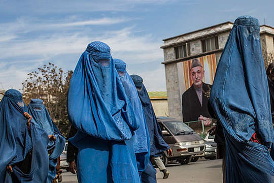 У Афганістані в школи підуть тільки хлопці