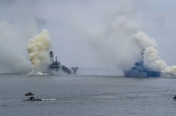 Россия устроила масштабные учения в Черном море