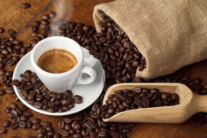 Вчені навчилися вирощувати каву у пробірці 