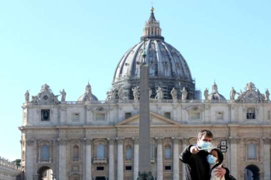 Для в'їзду у Ватикан вимагатимуть Covid-сертифікат