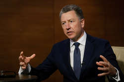 Американський дипломат назвав країну, яка отримає найбільшу вигоду від геополітичної сварки Франції та США