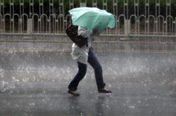 На Киев надвигается шторм. Синоптик предупреждает о резком ухудшении погоды 