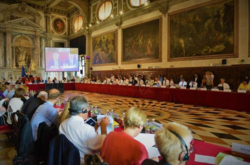 Венецианская комиссия предоставит заключение по законопроекту об олигархах в декабре