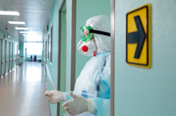  Госпитализировали с подозрением или подтвержденным диагнозом 2 070 человек 