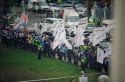 Потасовка под Радой: полиция задержала организатора акции протеста ФОПов (фото)