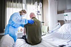 Вчені: Україна на межі стрімкої хвилі захворюваності на Covid-19