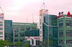 ТЦ «Макрос» був відкритий у 2004 році