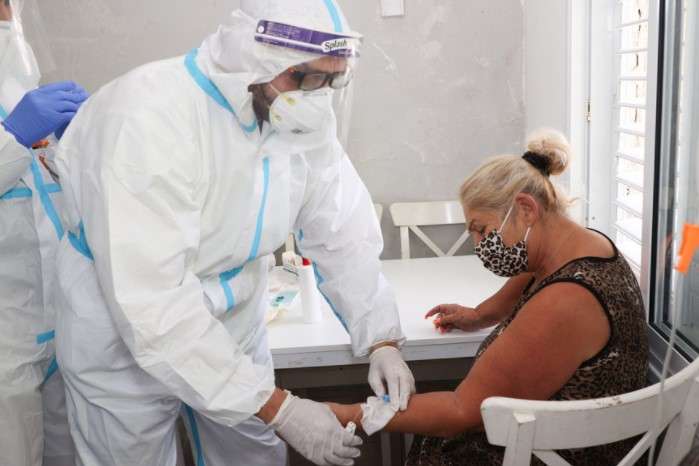 Ізраїль починає використовувати ліки проти коронавірусу
