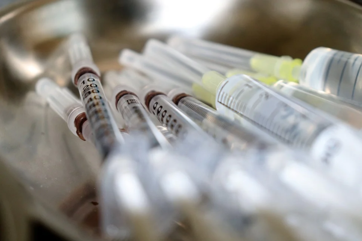 В Украине в этом году будут доступны три вакцины против гриппа