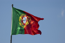 Португалия сняла почти все карантинные ограничения