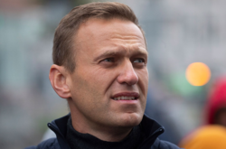 Навальный раскритиковал Apple и Google за выполнение указаний Кремля 