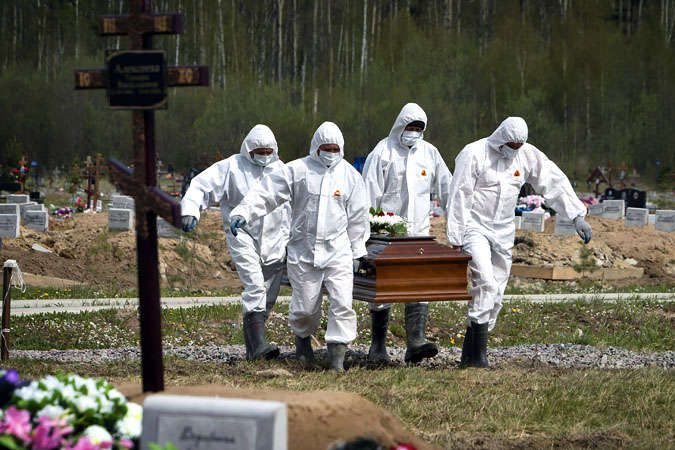 В Росії знову рекорд смертей від Covid-19 на добу