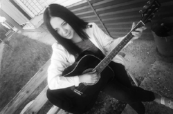  Солистку рок-группы «Harley» Анастасию Хорольскую нашли задушенной в ванной 
 Фото: Анастасия Хорольская / ВКонтакте 
  