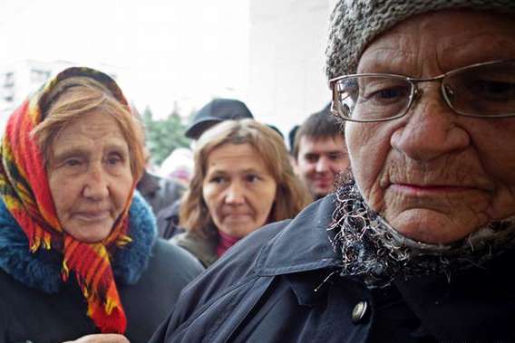 Кожен четвертий українець продовжує працювати на пенсії 