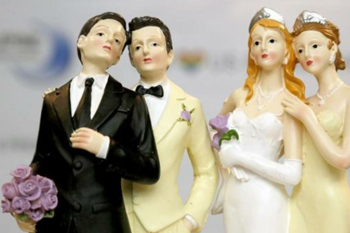 У Швейцарії сьогодні відбувається референдум щодо дозволу одностатевих шлюбів