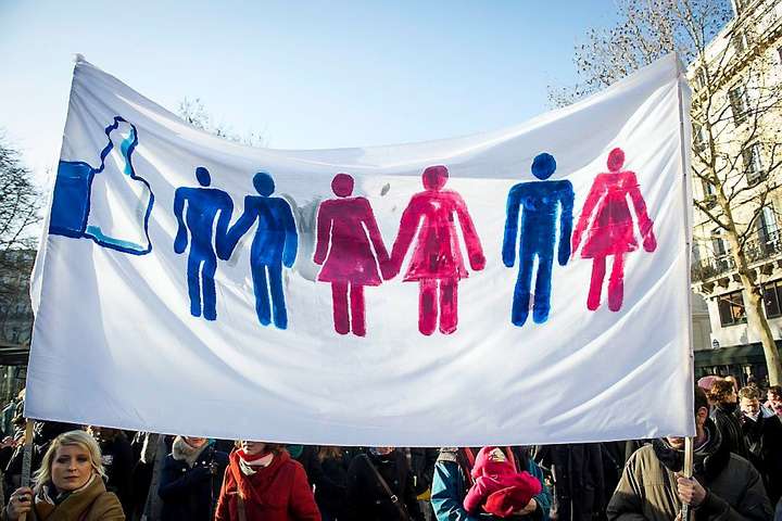 На референдумі в Швейцарії перемагають прихильники одностатевих шлюбів